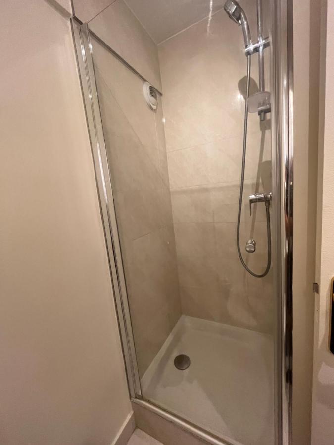 Dream Dwell Paris -Studio With Balcony 800M To Trocadero And Tour Eiffel Esterno foto